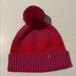Lululemon Cable Knit Pom-Pom Beanie